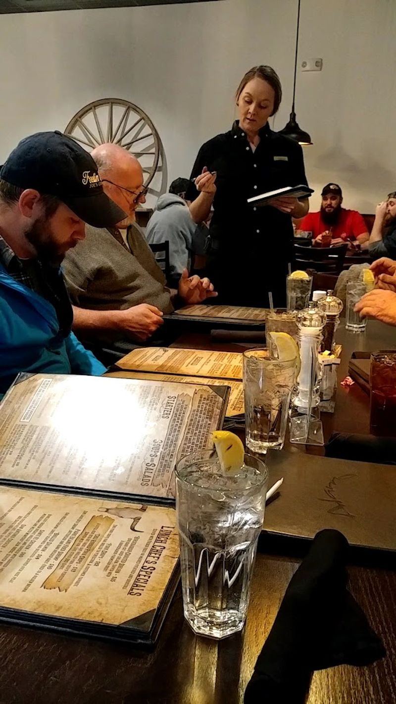 What The Dining Room Feels Like Once You Are Seated