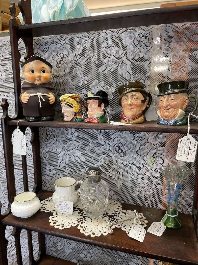 Reflections Of Olde Antique Mall