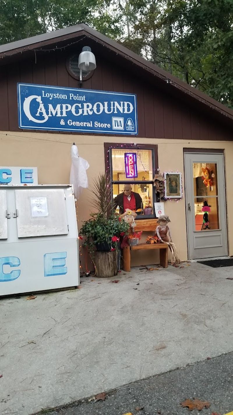 Campground Facilities That Actually Earn Their Praise