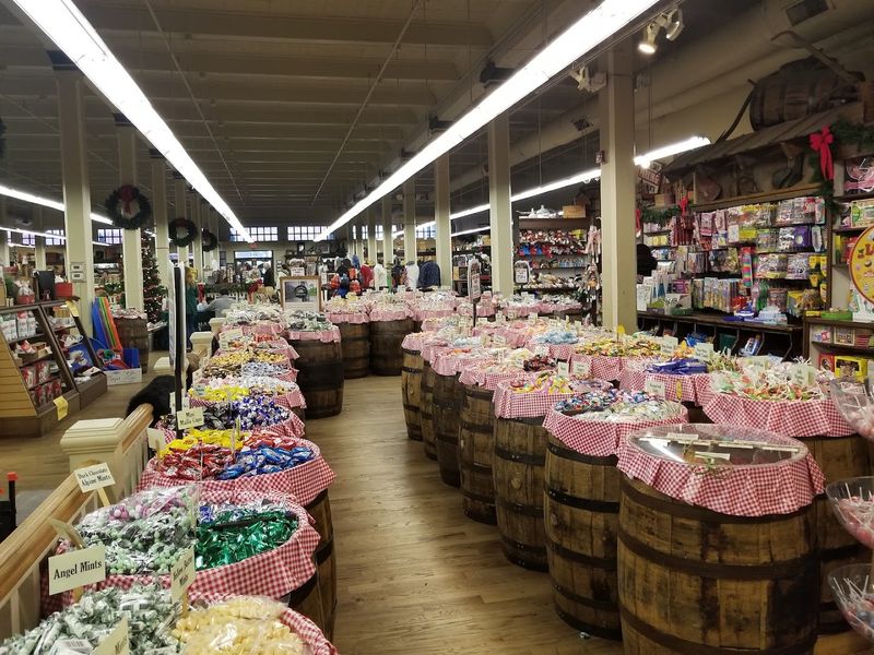 Mast General Store Knoxville, Knoxville