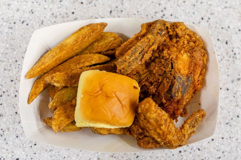 Pairing Side Dishes With Crunchy Chicken