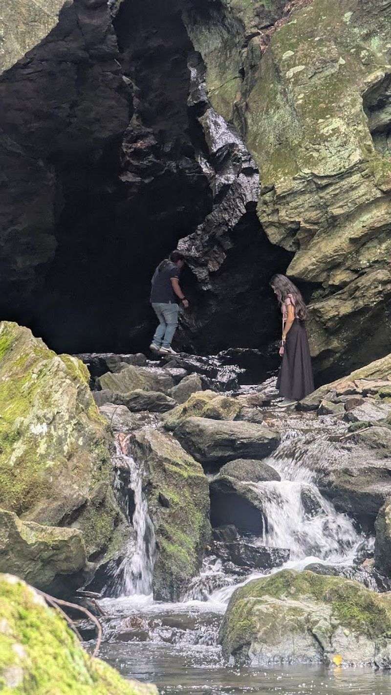 What To Wear And Bring For A Comfortable Visit