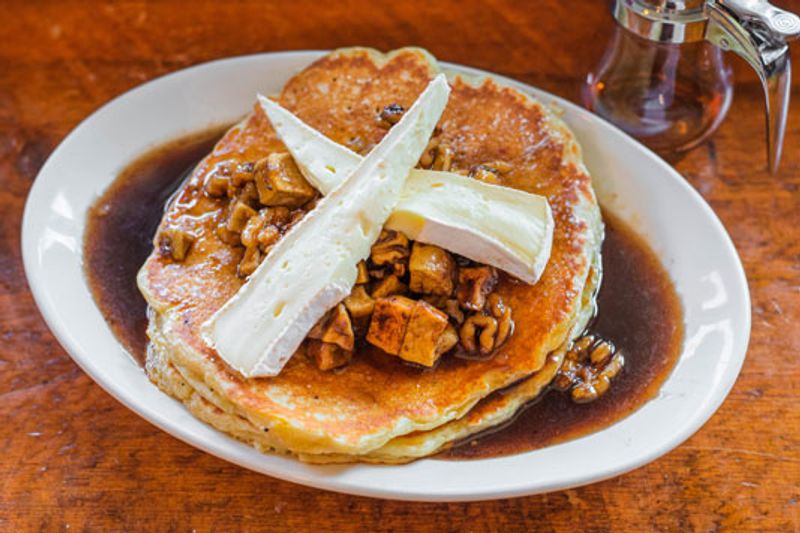 Creative Dishes That Set This Cafe Apart From Diners