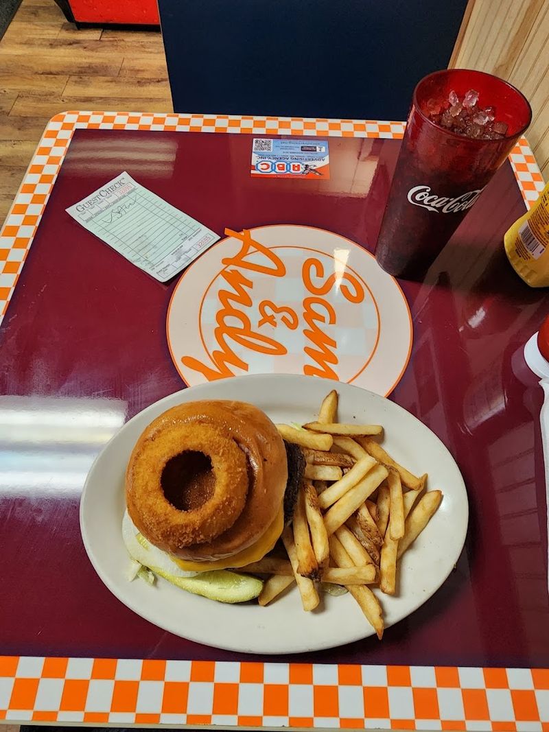 Hand-Breaded Onion Rings That Stand Out