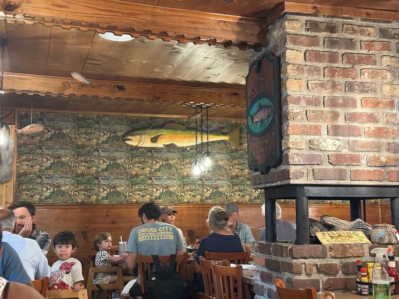 Service That Moves Quickly Without Feeling Rushed