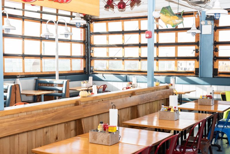 Snow Crab Boil And The Dishes That Surround The Star