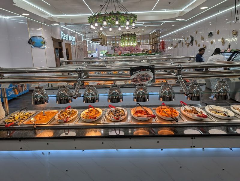 Lobster Preparation Techniques In Delaware Buffets