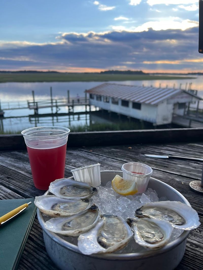 Fresh Oysters That Keep Everyone Coming Back For More