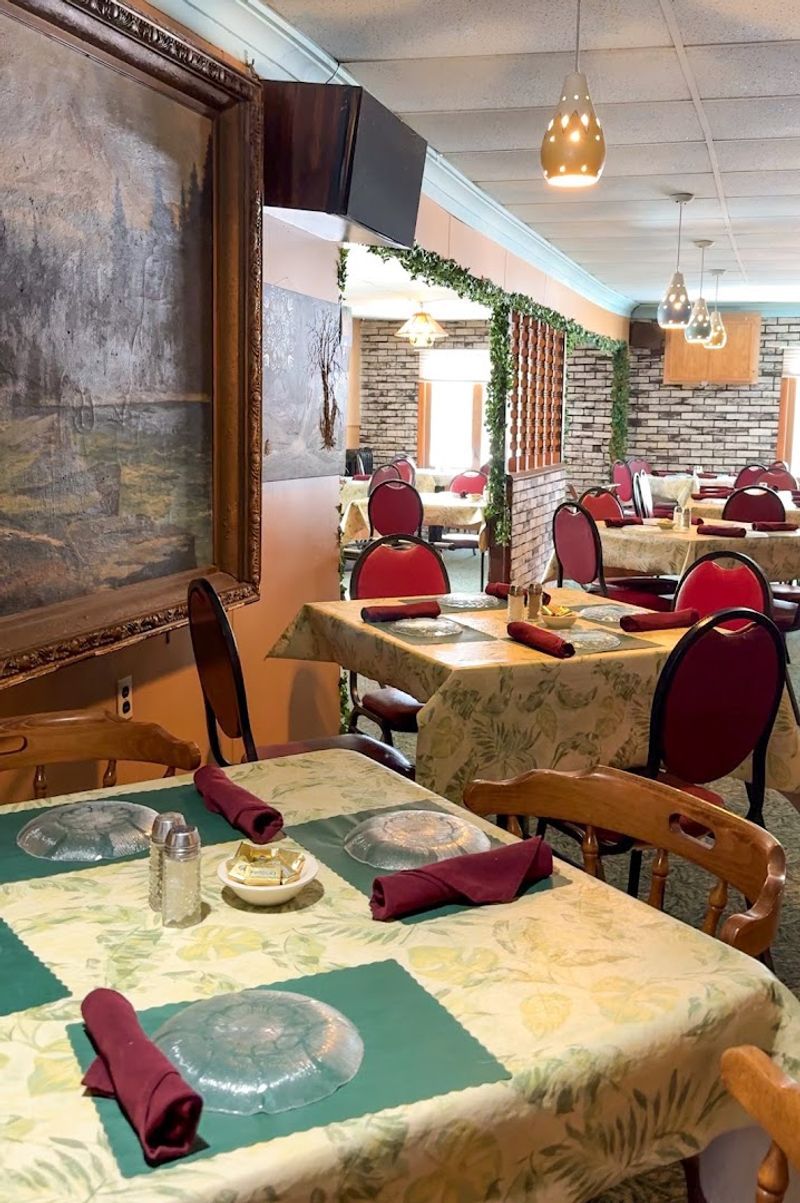 A Northwoods Dining Tradition That Locals Still Treasure