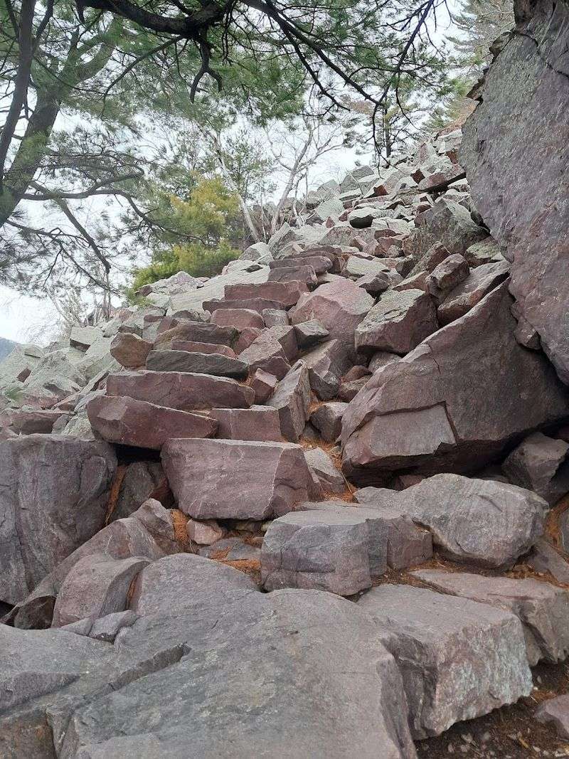 How To Tackle This Cave Trail The Smart Way