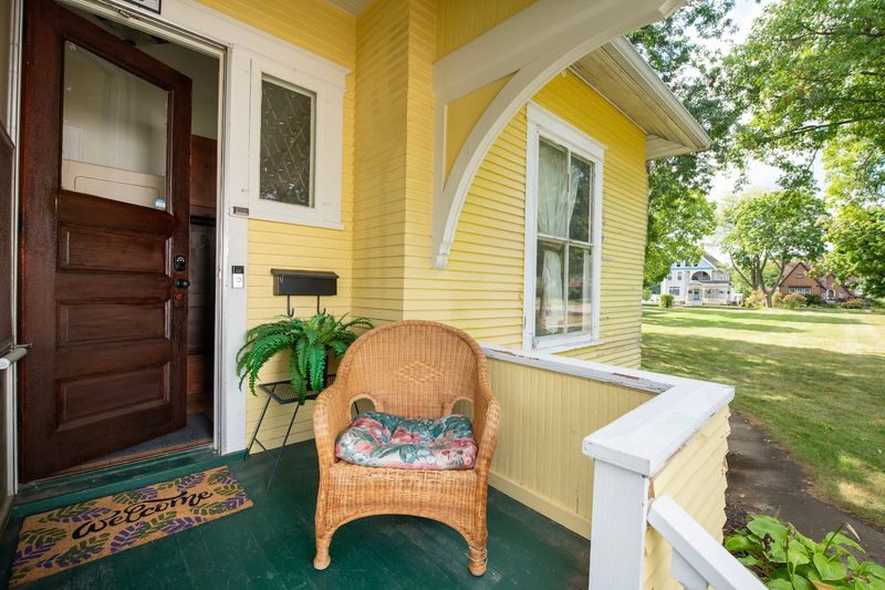 Peaceful Garden Corners That Feel Almost Magical