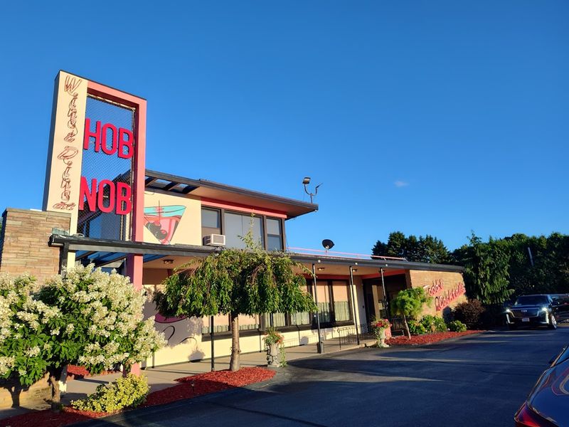 HobNob Supper Club (Racine)