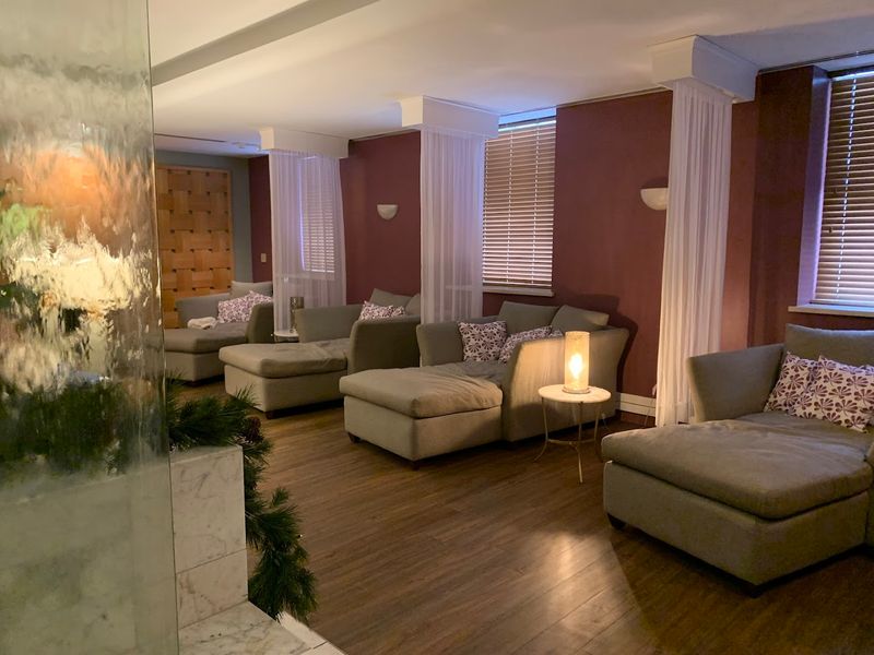 Massage Services That Complement The Mineral Bath Experience