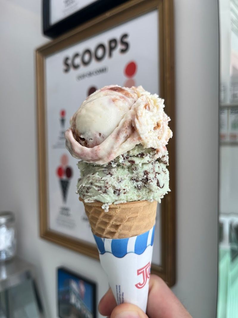 The Kind Of Ice Cream Shop That Ruins Every Other One For You