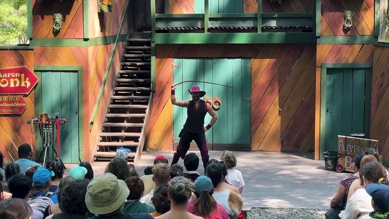 Live Performances That Fill Every Corner Of The Grounds