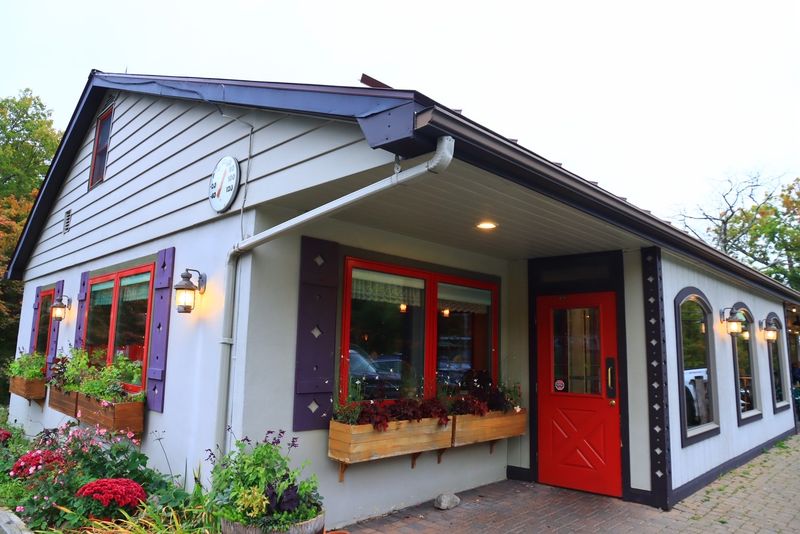 Mountain Brauhaus: Where German Tradition Lands Perfectly In New York