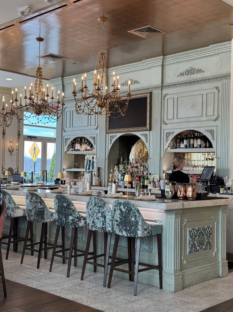 Service Style And What Guests Can Realistically Expect