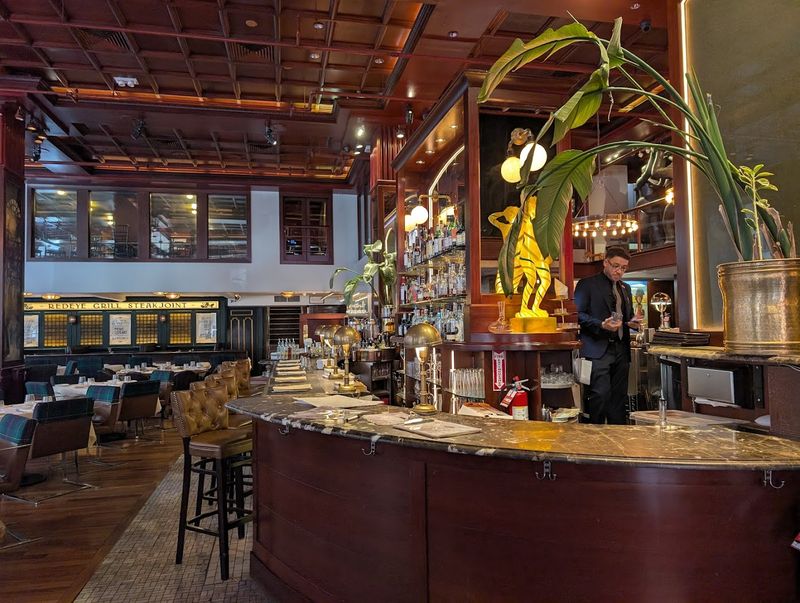 Service That Turns A Good Dinner Into A Great Story