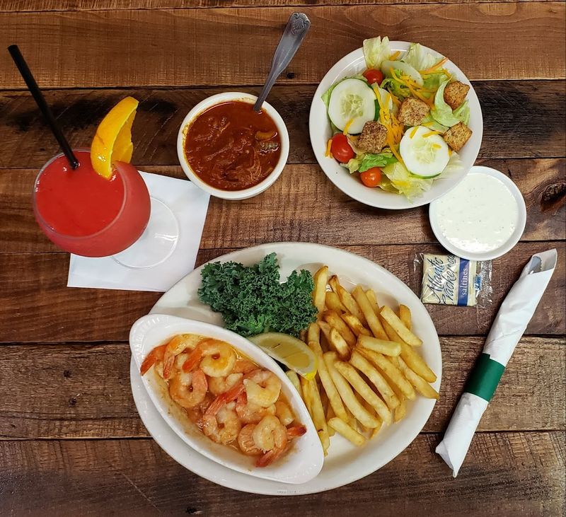 A Seafood Spread That Earns The Drive