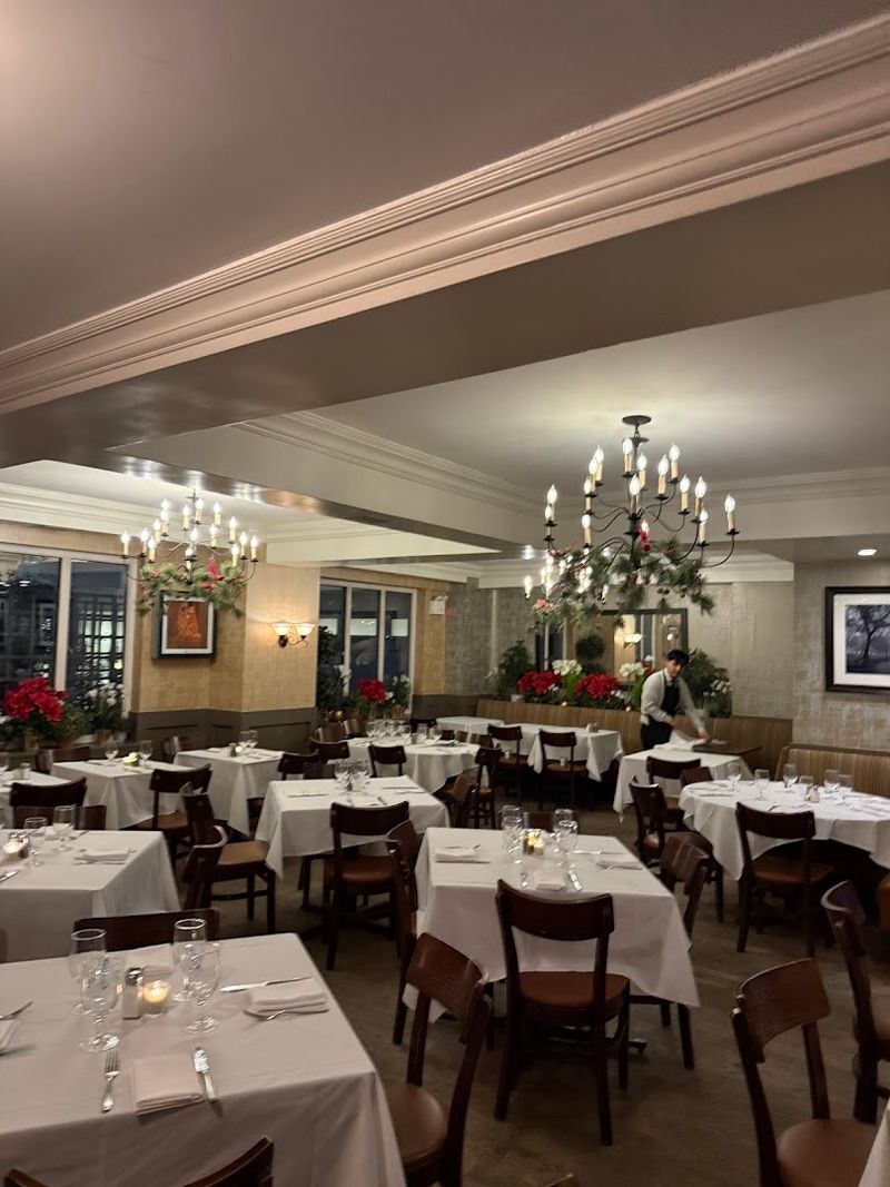 The Kind Of Restaurant That Makes You Cancel Your Other Plans