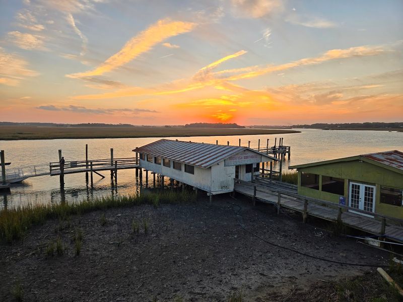 Bowens Island Restaurant