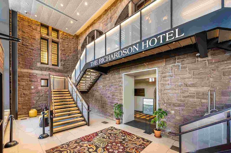 Practical Details That Make Planning A Stay Straightforward