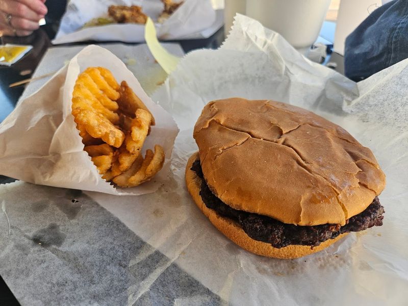 Old-Fashioned Burgers That Still Hit The Spot