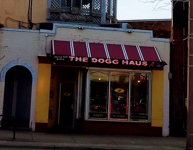 Hot Giardiniera And Sweet Peppers That Add Real Depth