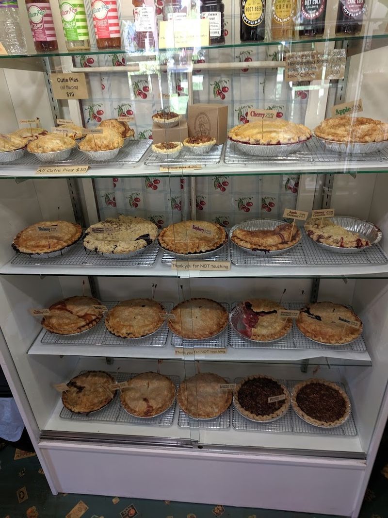 Sweetie Pies Bakes Fresh Pies Daily