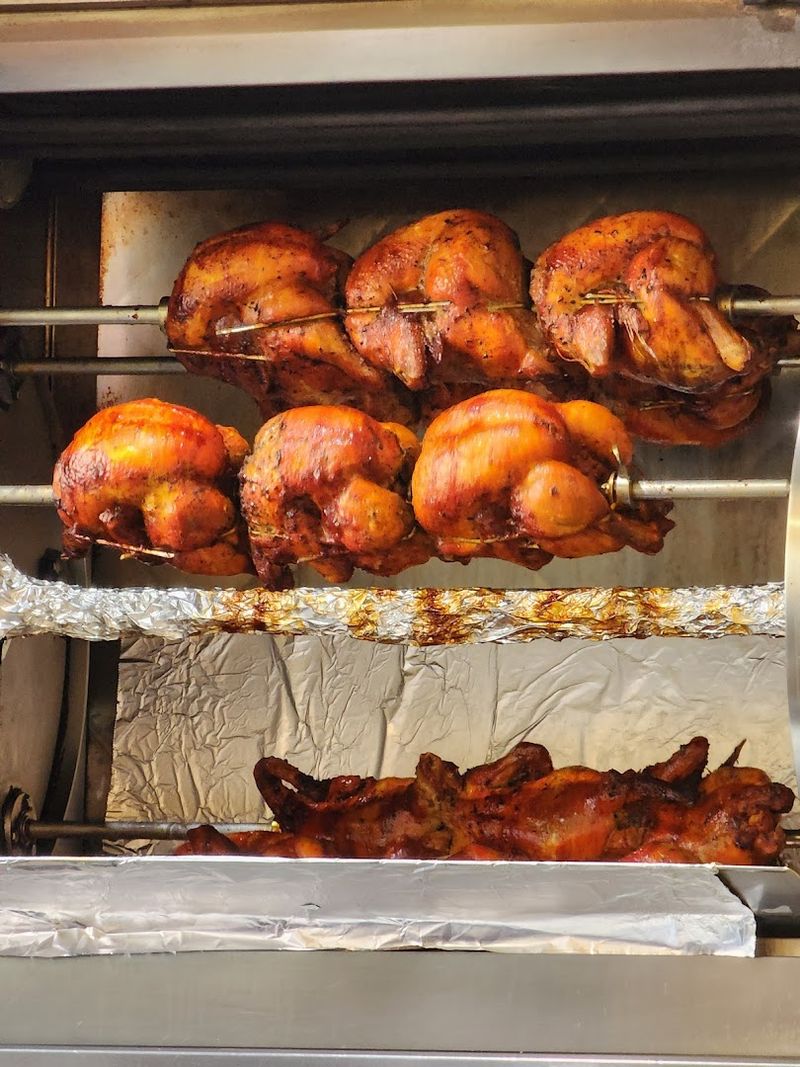 Rotisserie Chicken That Earns Its Own Standing Ovation