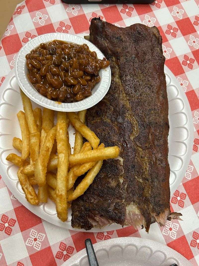 Baby Back Ribs Worth Every Single Mile Of The Drive