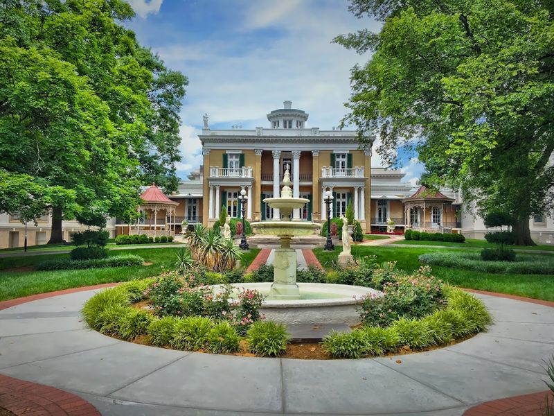 What The Architecture Tells You Before You Even Go Inside