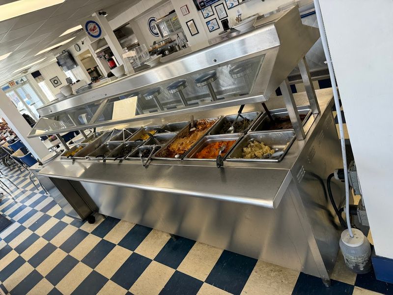 Southern Comfort Food That Goes Way Beyond The Sandwich