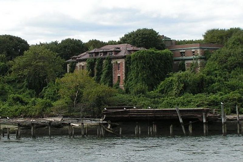 The Human Story Behind Typhoid Mary’s Island Years