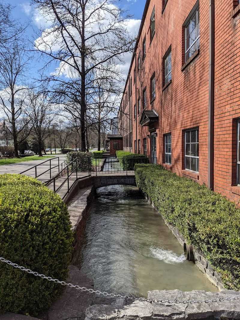 The Small-Town Pace And Atmosphere That Defines Lynchburg