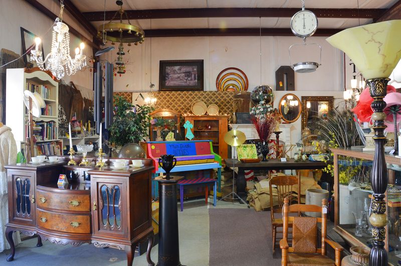 Furniture Finds That Are Actually Worth Hauling Home