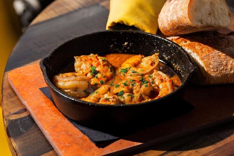 A Kitchen That Cooks Like It Has Something To Prove