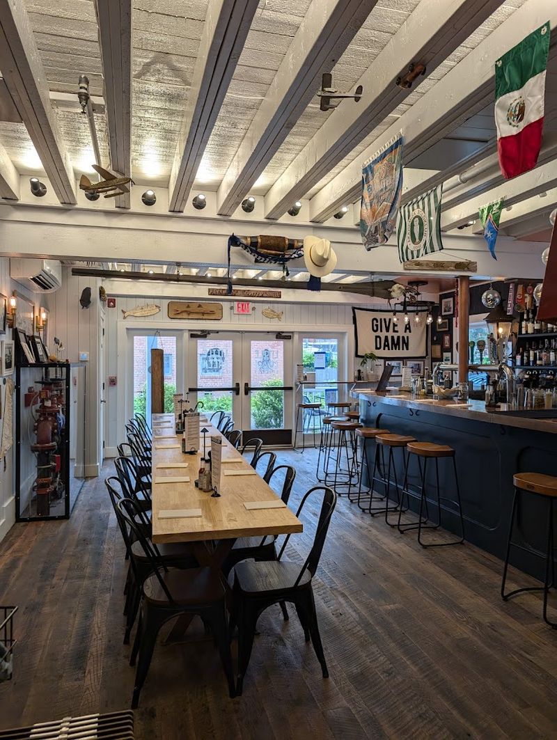 New England Clam Chowder That Deserves A Standing Ovation