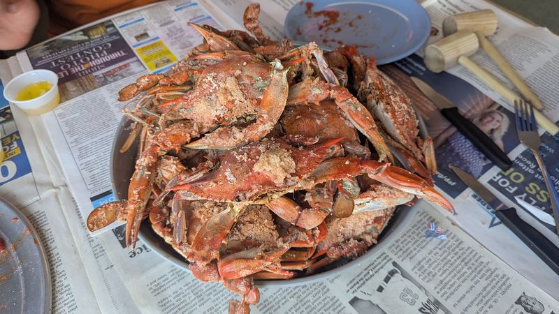 A Crab House Worth Chasing Down