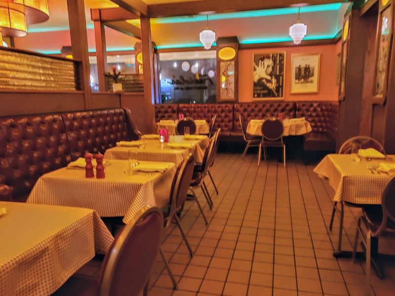 A Dining Room That Feels Like A Scene From Another Era
