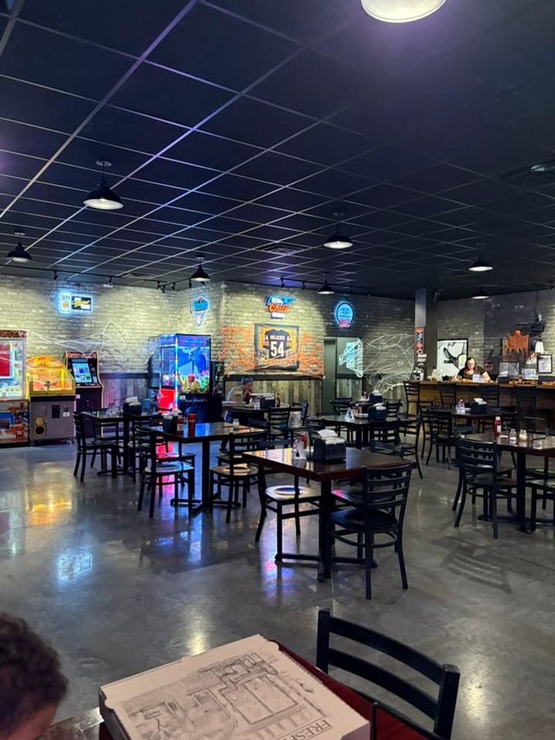 A Chicago-Style Experience Right In Clarksville