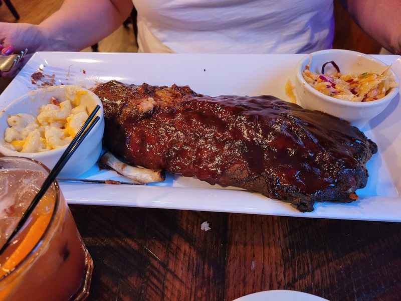 Sloppy Joe's Saloon And Spoon, Hubertus