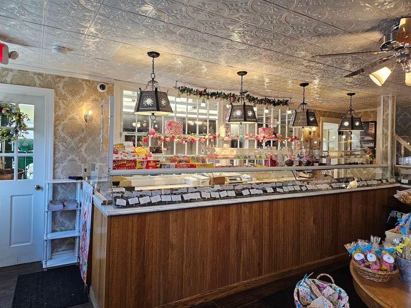 America's Oldest Candy Company Still In Business