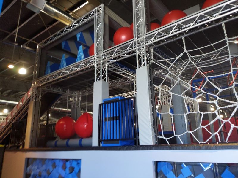 Ninja Wipeout Arena: A Physical Challenge Worth Attempting