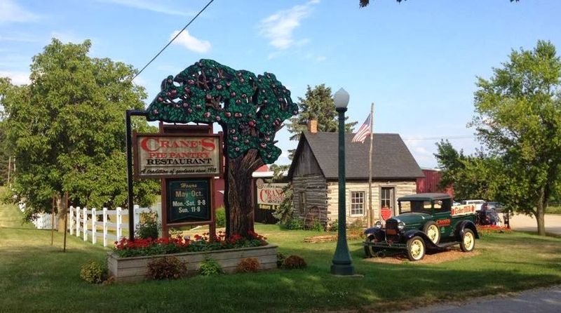 Crane's Pie Pantry Restaurant & Winery