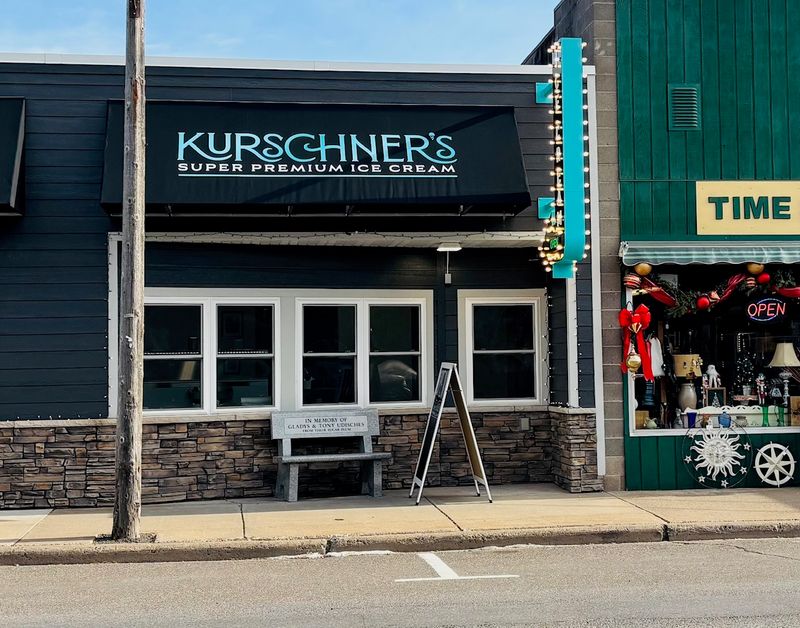 Small-Town Ice Cream Shop That Quickly Gained National Attention
