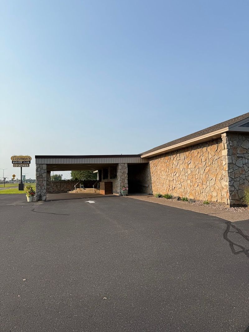 A Wisconsin Supper Club Tradition That Goes Back Decades