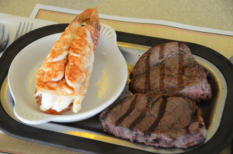 Classic Wisconsin Supper Club Traditions Still Shine Here