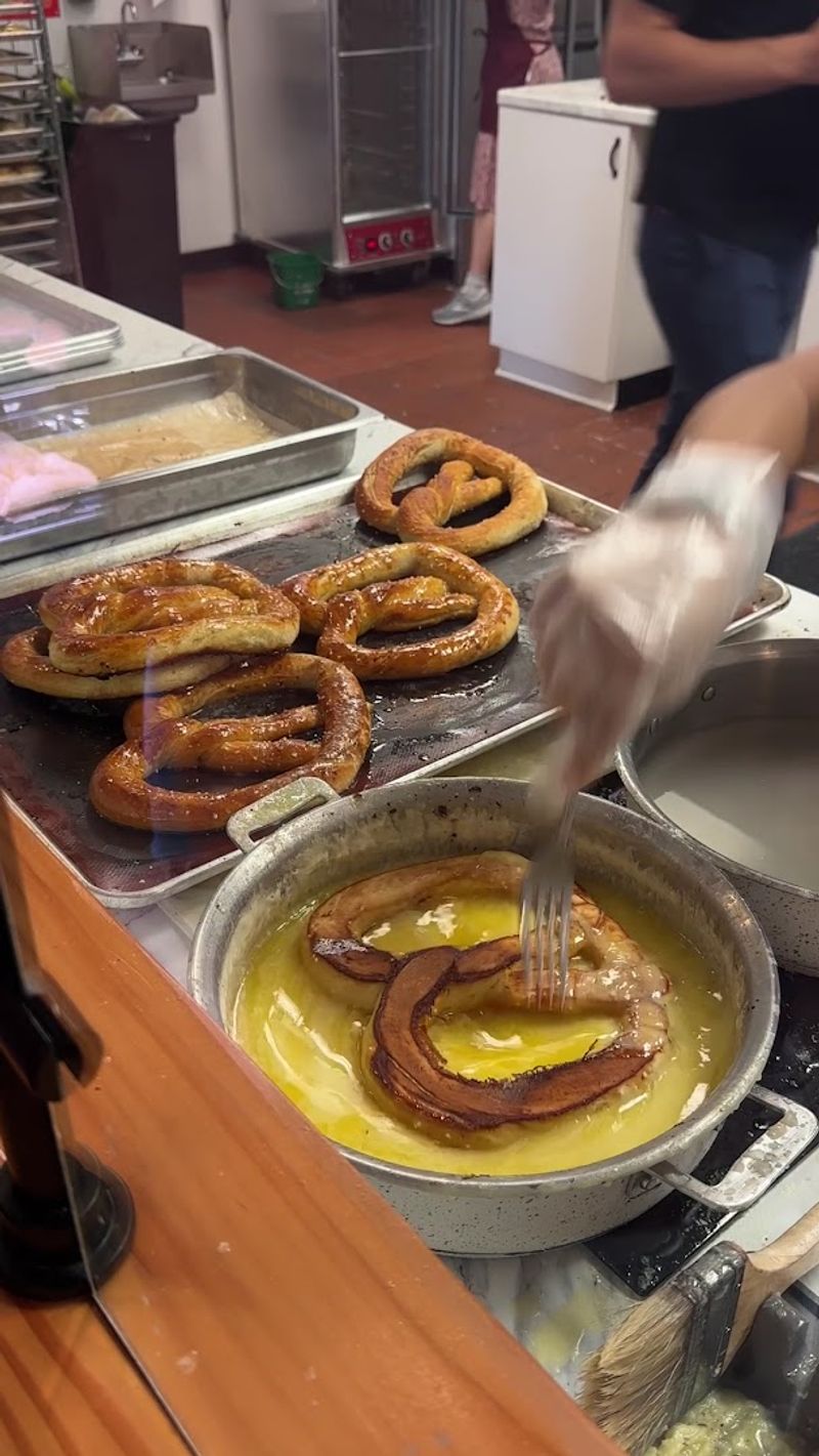 The Jumbo Hot Pretzels That Started It All