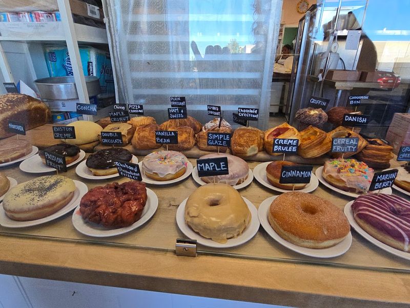 Discover The Secrets To Perfect Donuts